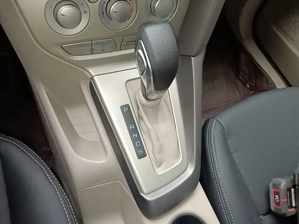 Ford Focus — миниатюра 14