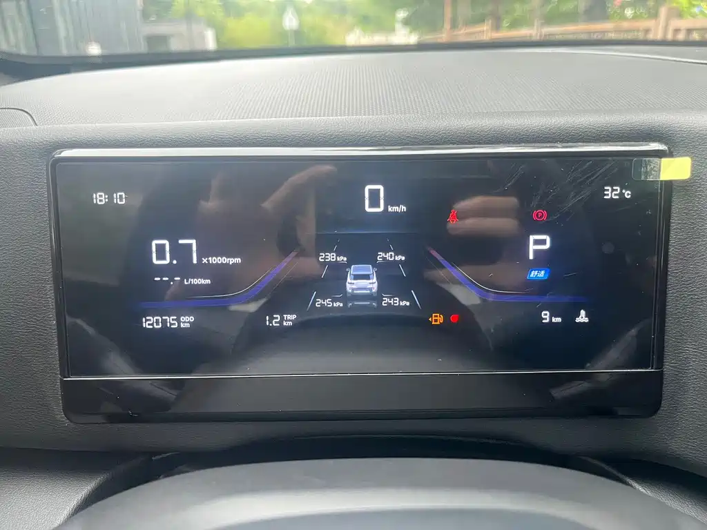 Geely Cowboy — миниатюра 16