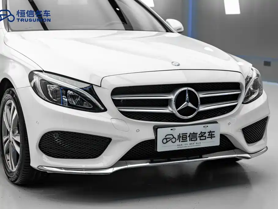 Mercedes-Benz C-Class — миниатюра 5