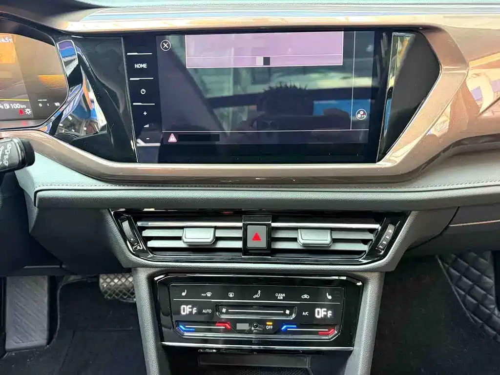 Volkswagen Tharu — миниатюра 11