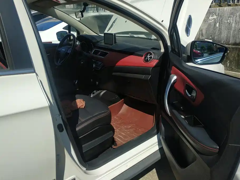 Haval H1 — миниатюра 8