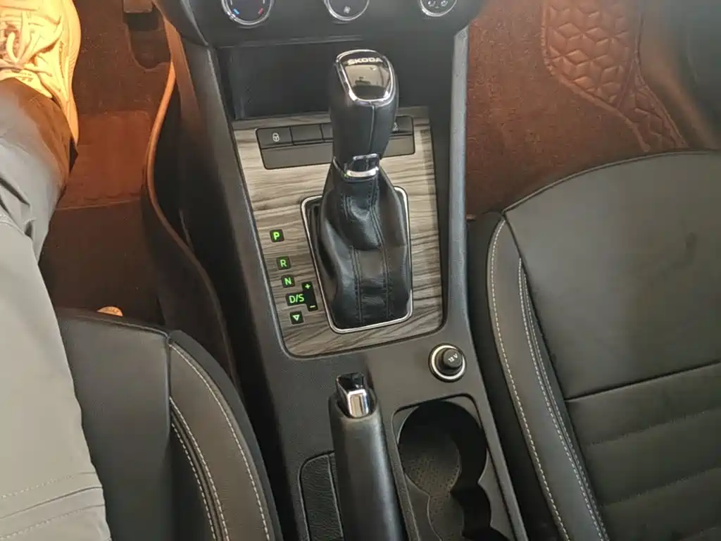 Skoda Octavia — миниатюра 14