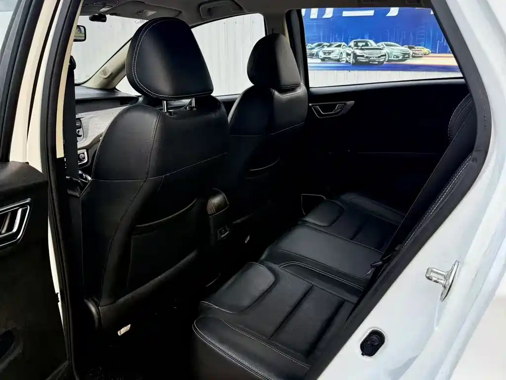 Geely Vision X3 — миниатюра 5