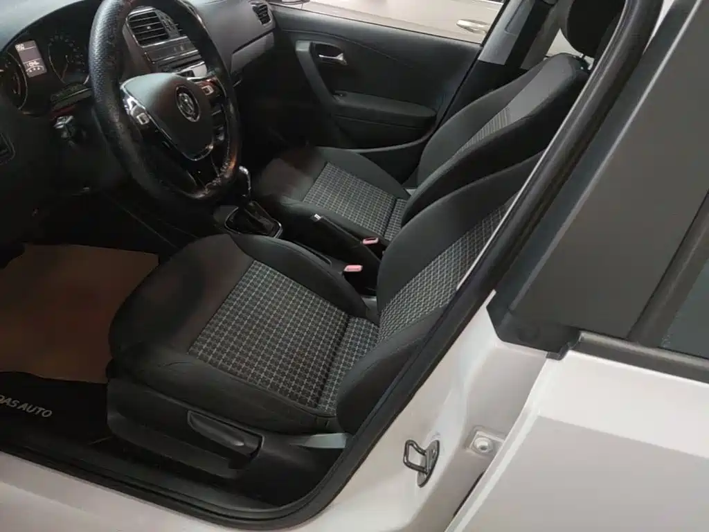 Volkswagen Polo — миниатюра 15