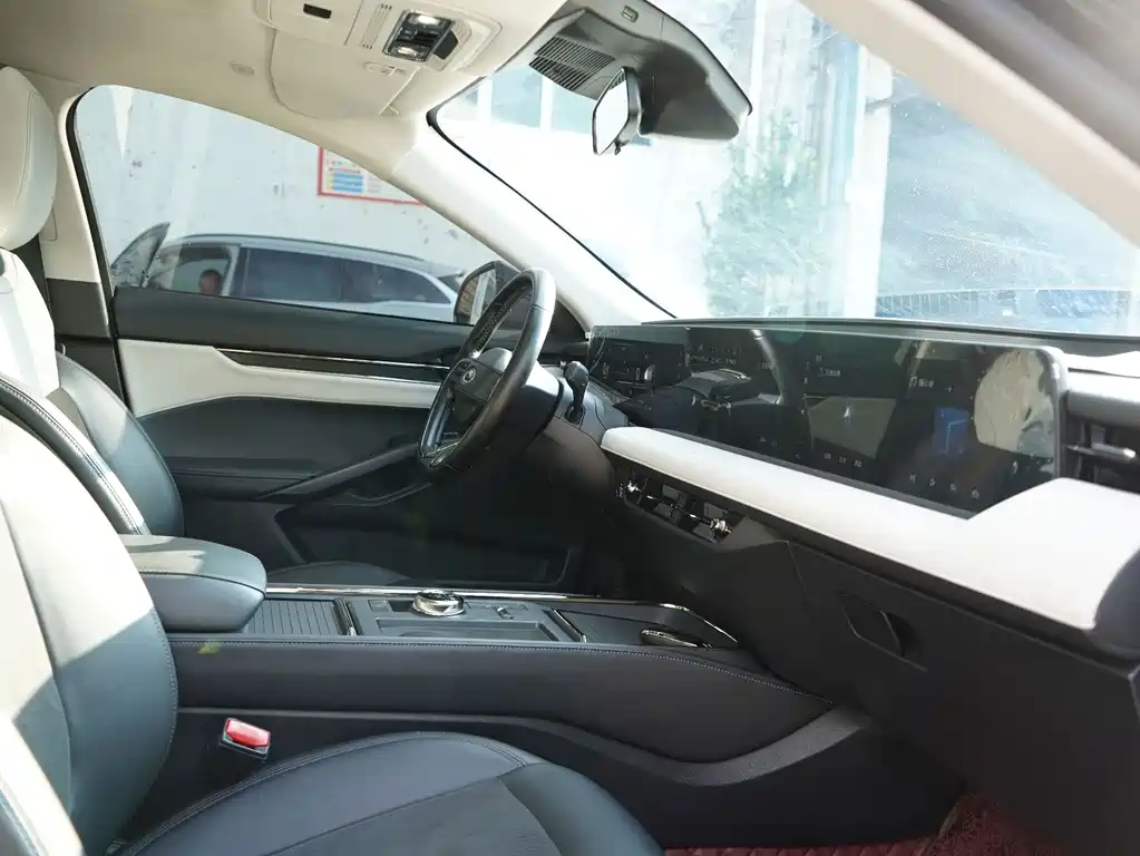 Ford Evos — миниатюра 16