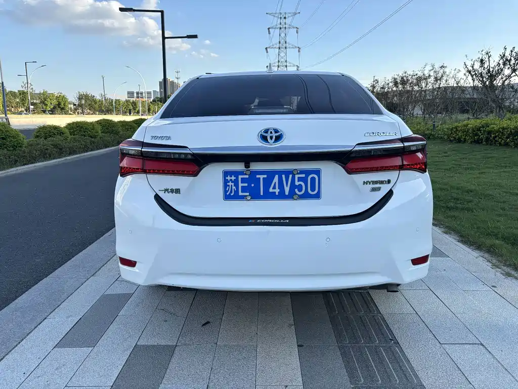 Toyota Corolla — миниатюра 6