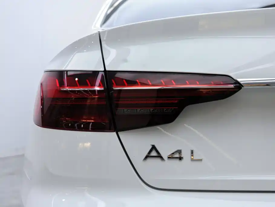 Audi A4L — миниатюра 15