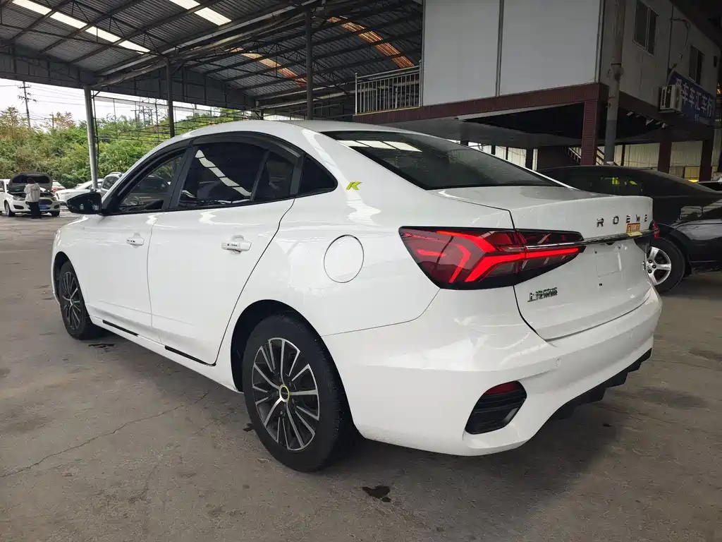 ROEWE I5