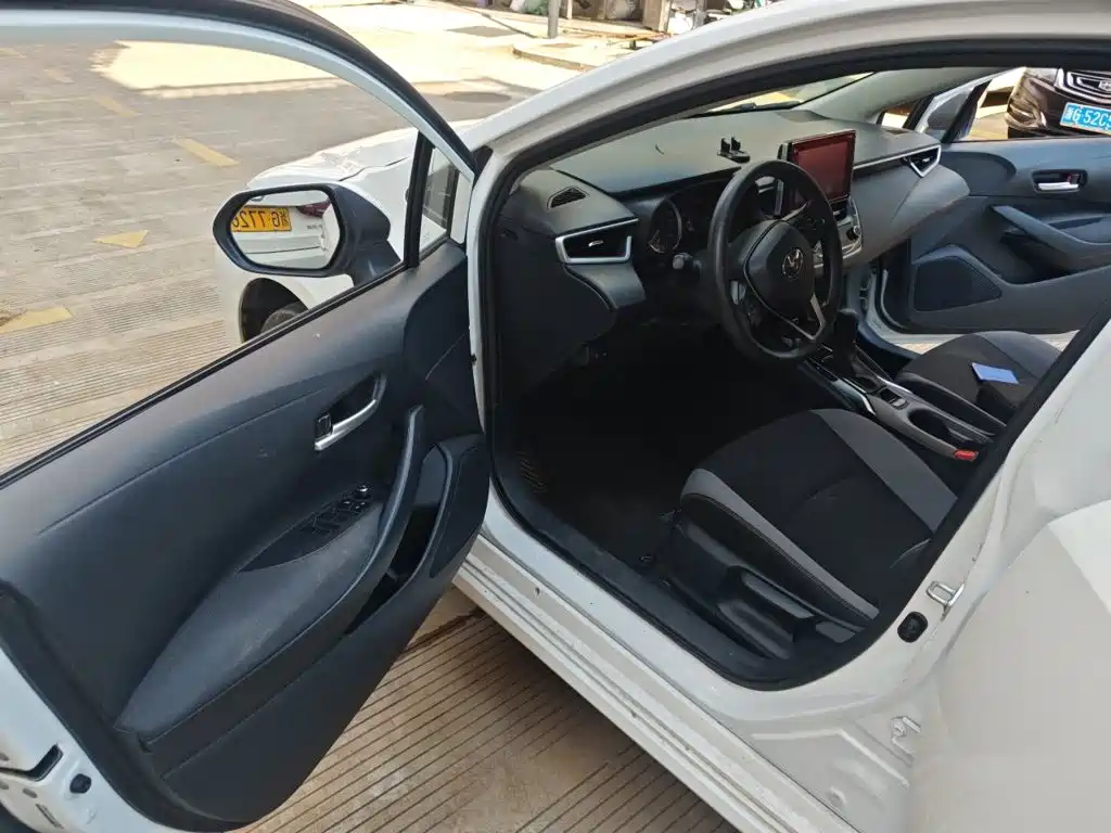 Toyota Corolla — миниатюра 14