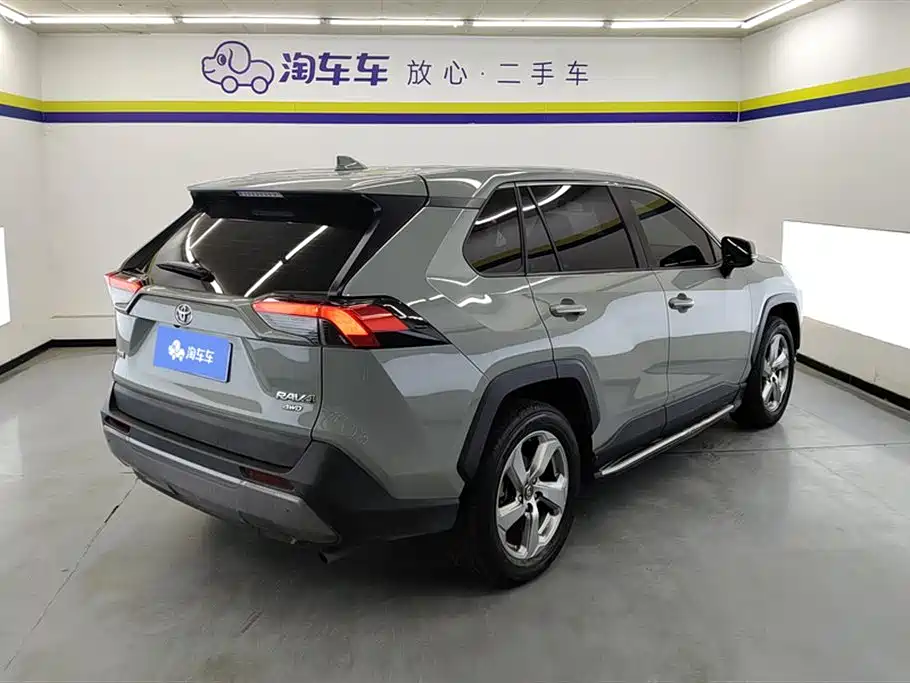 Toyota RAV4 2020 2.0L CVT