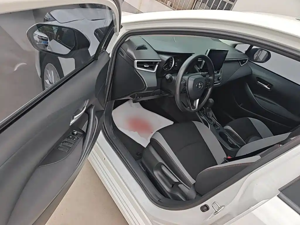 Toyota Corolla — миниатюра 16