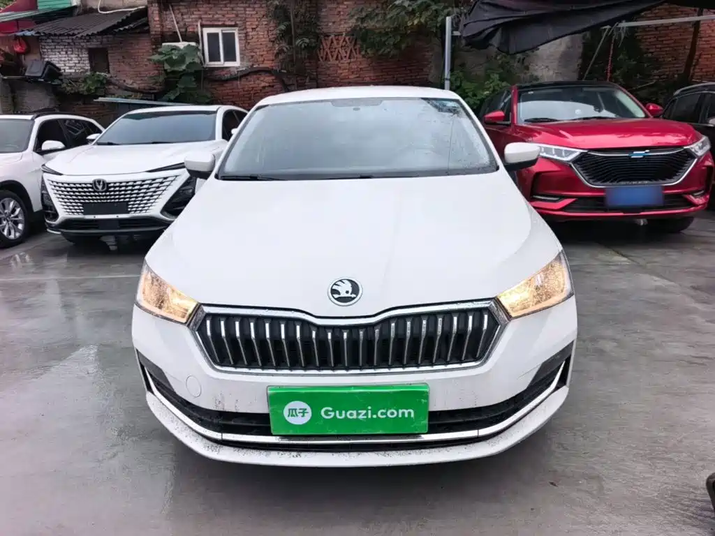 Skoda Rapid — миниатюра 3