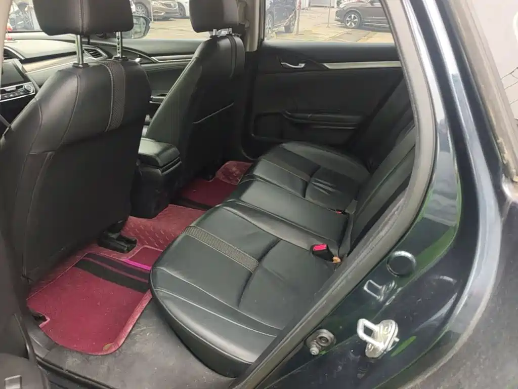 Honda Civic — миниатюра 17