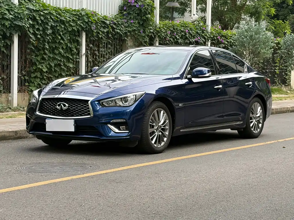 Infiniti Q50L 2019