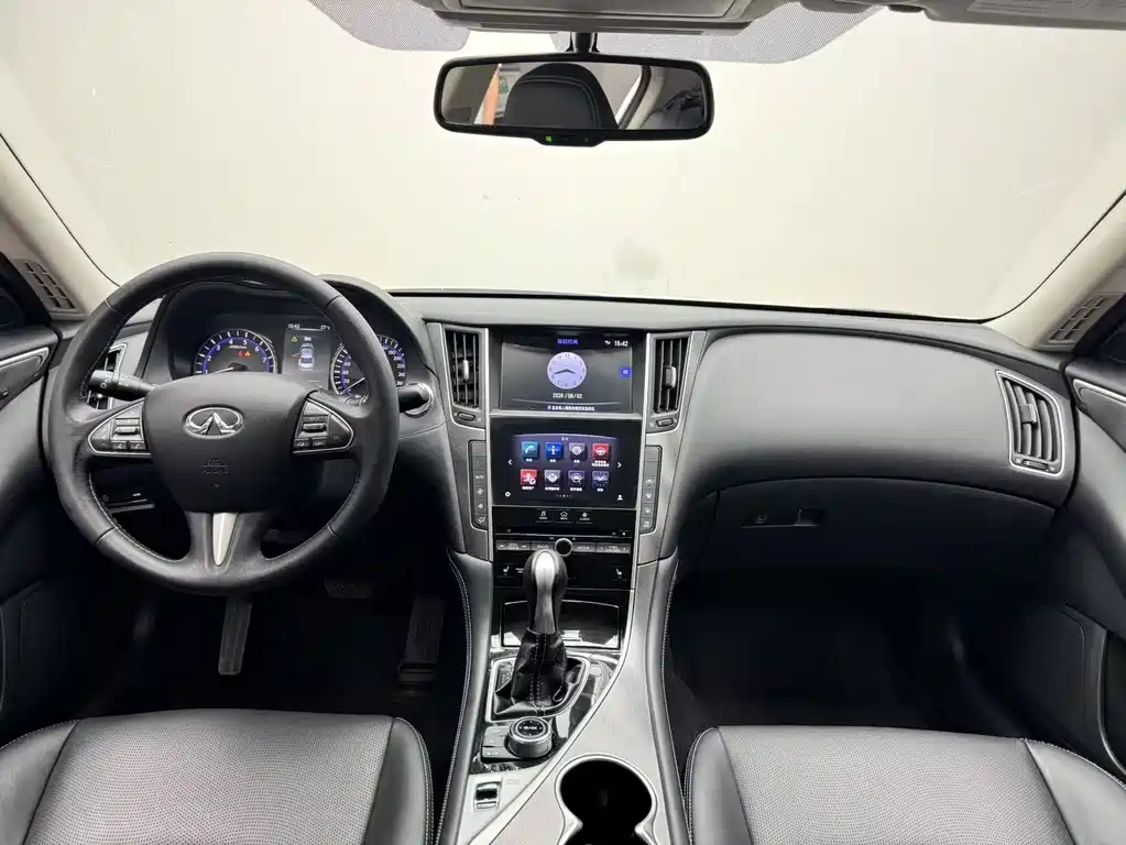 Infiniti Q50 — миниатюра 15