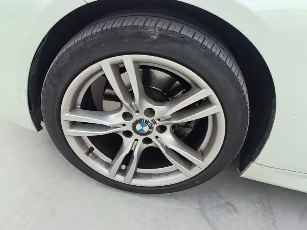 BMW 3 Series — миниатюра 23