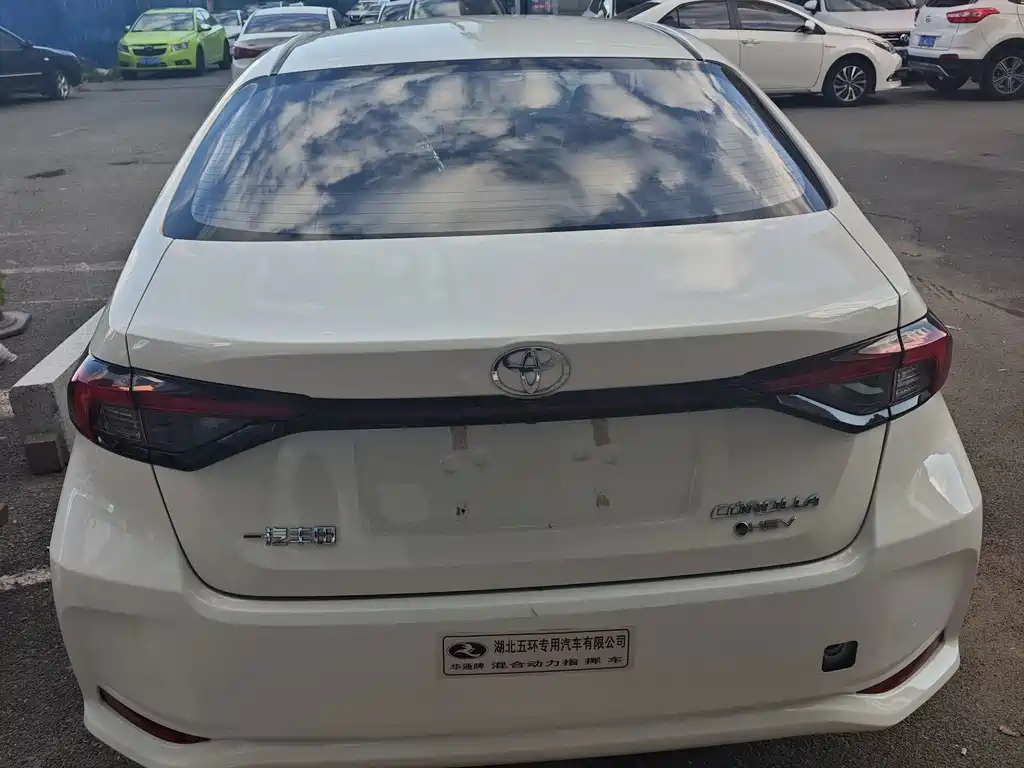 Toyota Corolla — миниатюра 5