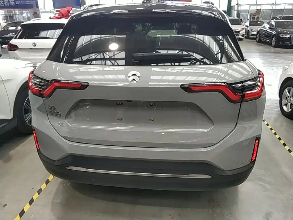 NIO ES6 — миниатюра 6