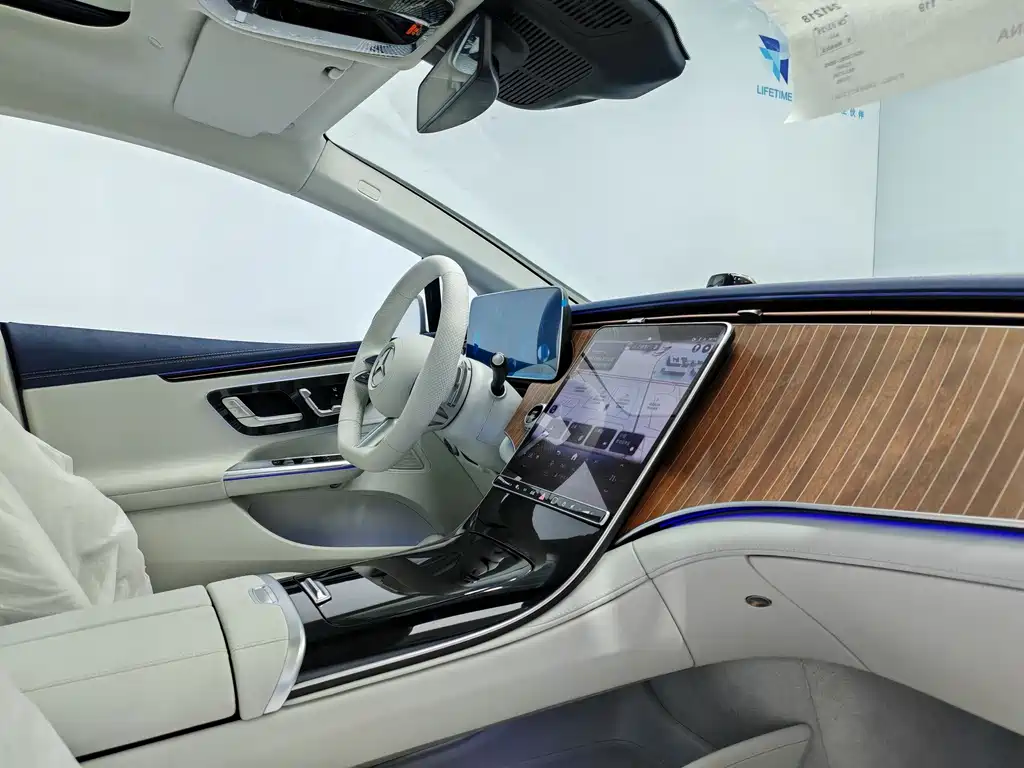 Mercedes-Benz EQE — миниатюра 15