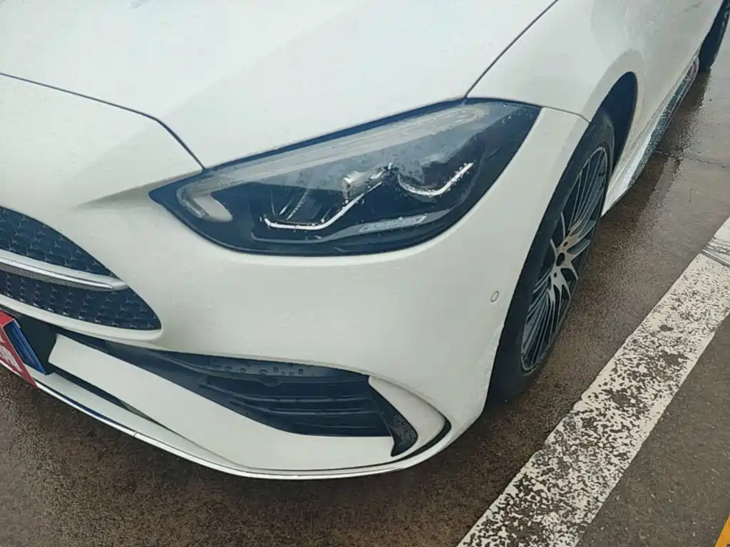 Mercedes-Benz C-Class — миниатюра 24