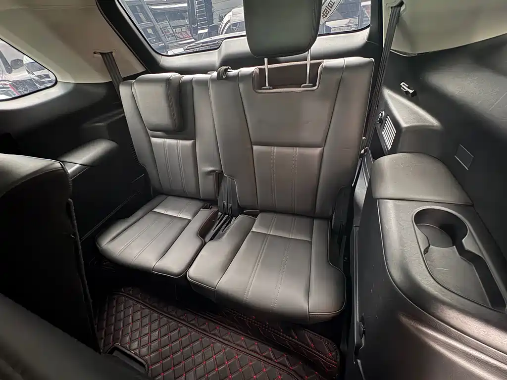 Changan CS95 — миниатюра 12