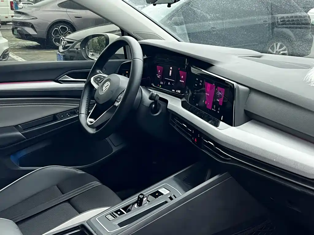 Volkswagen Golf — миниатюра 9
