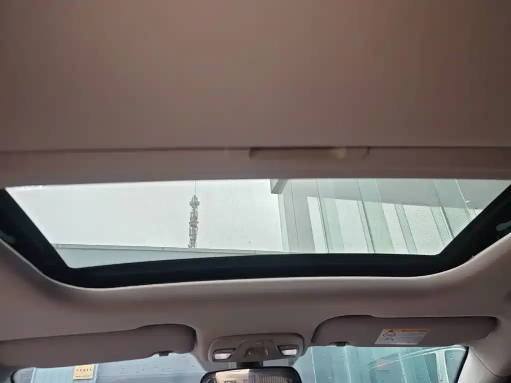 Geely Vision X3 — миниатюра 18