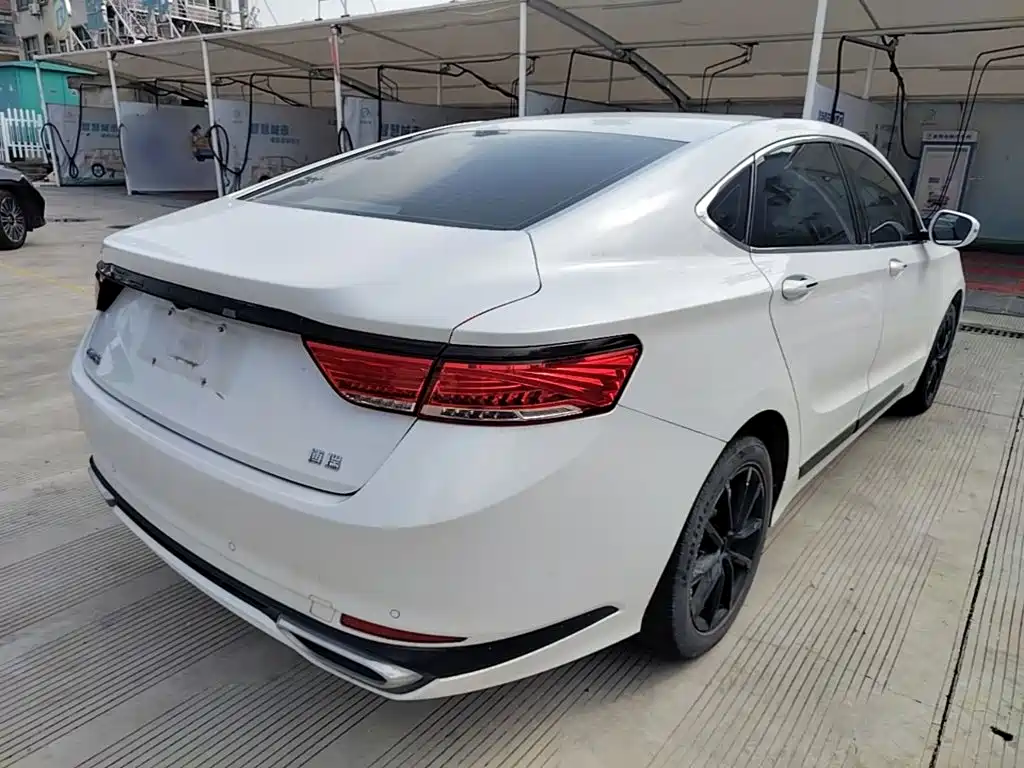 Geely Borui — миниатюра 7