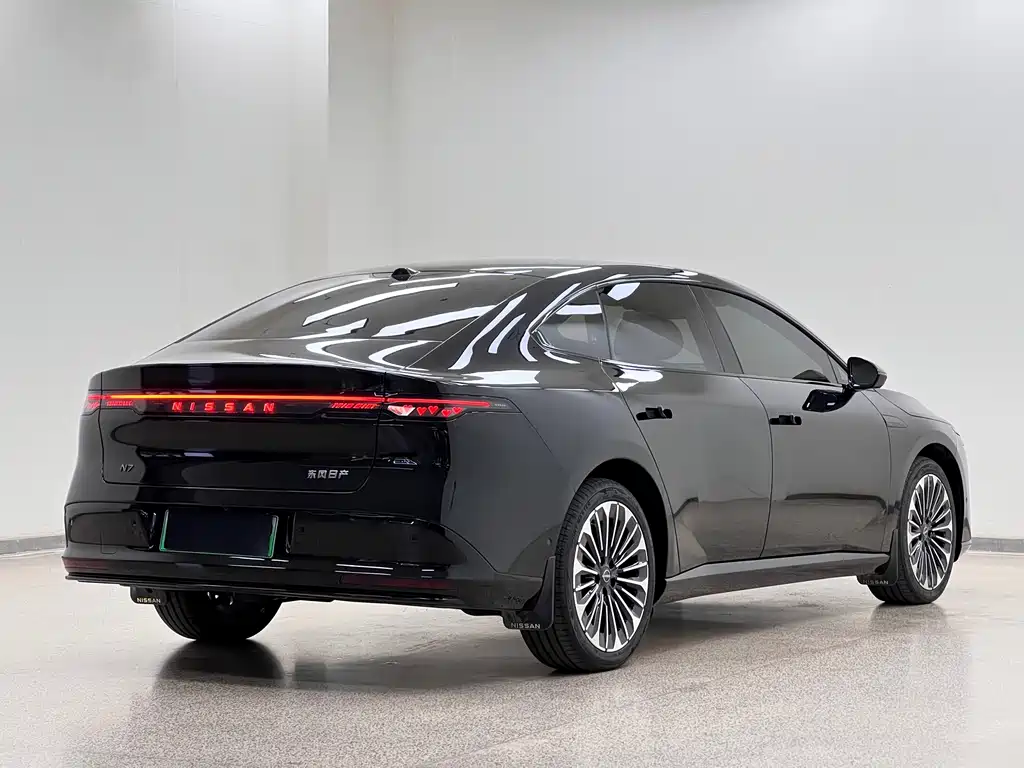 Nissan N7 — миниатюра 6