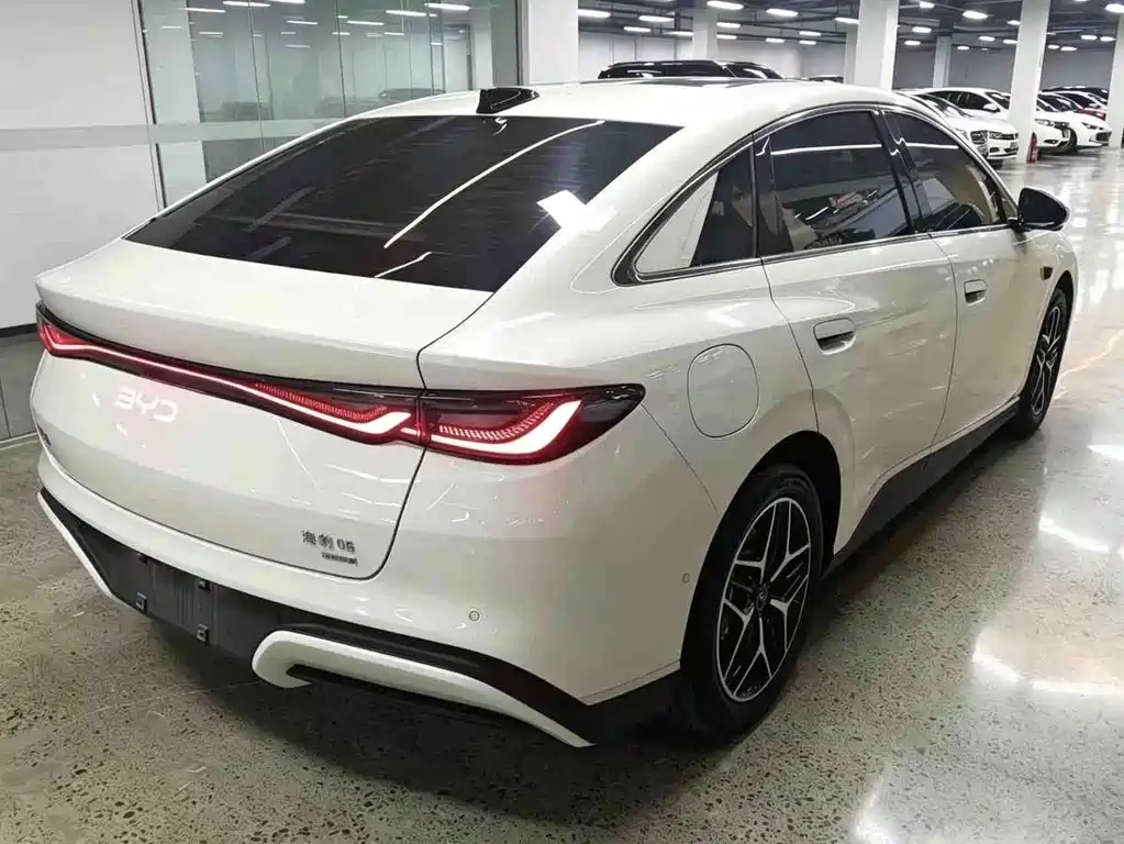 BYD Seal 06 — миниатюра 9