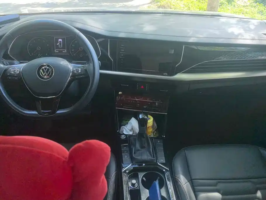 Volkswagen Passat — миниатюра 12