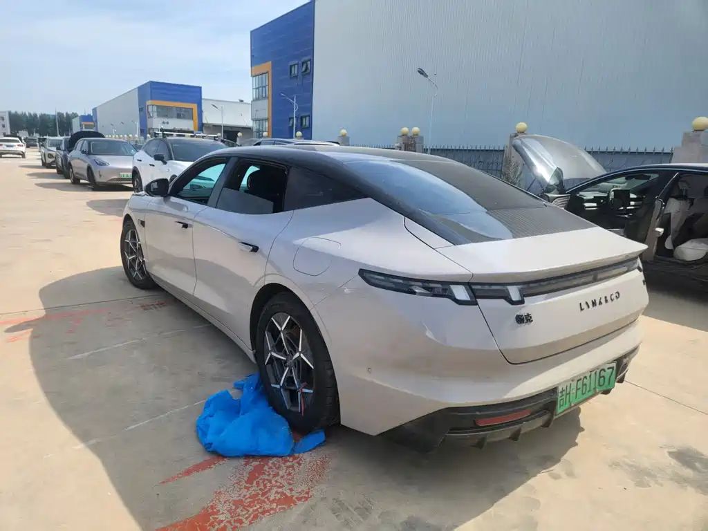 Lynk & Co 领克10 — миниатюра 5