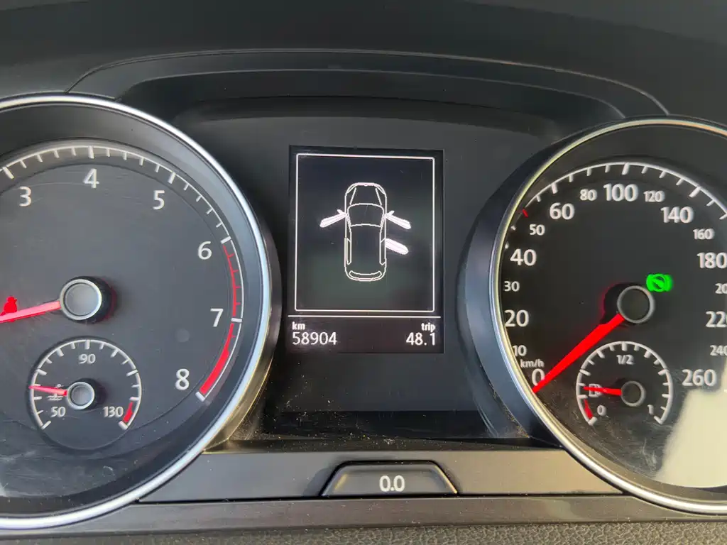 Volkswagen Golf — миниатюра 12
