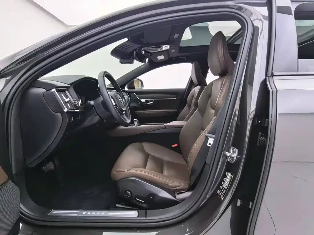 Volvo V90 — миниатюра 20