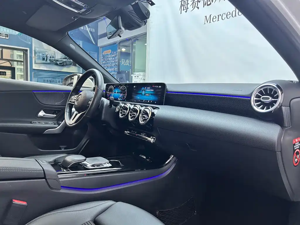 Mercedes-Benz A-Class (Import) — миниатюра 10