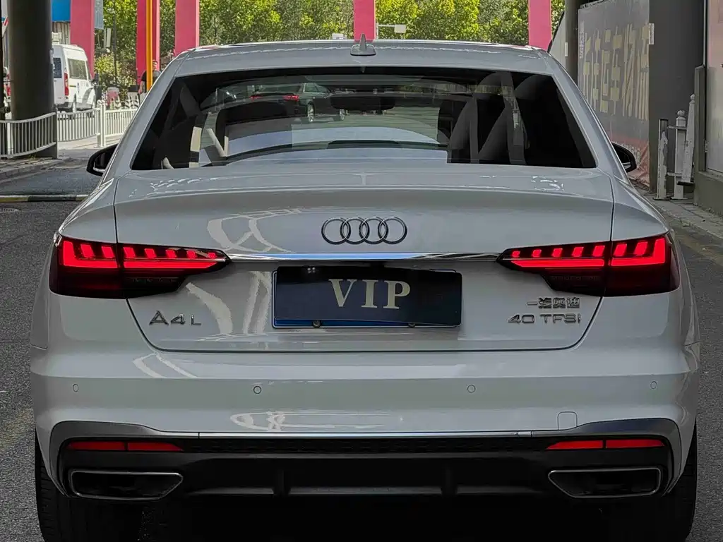 Audi A4L — миниатюра 5