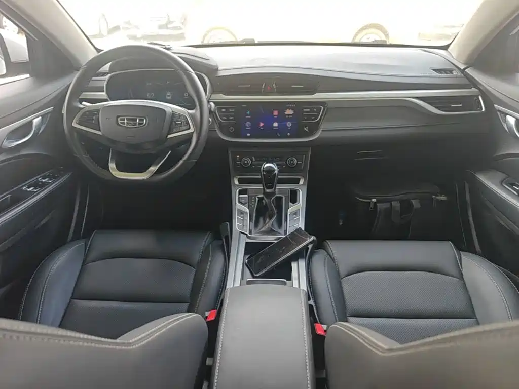 Geely Emgrand — миниатюра 10