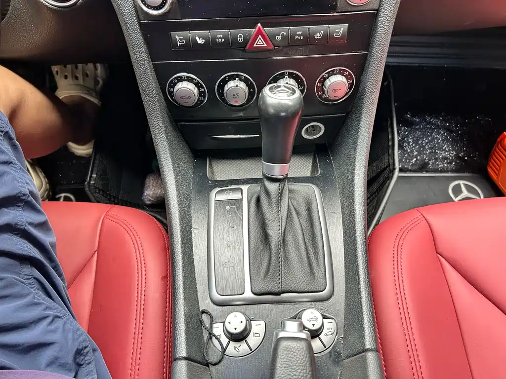 Mercedes-Benz SLK-Class — миниатюра 13