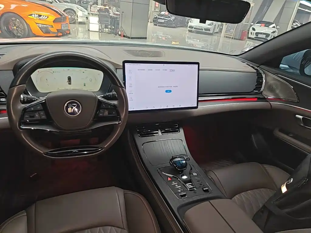 BYD Han — миниатюра 13