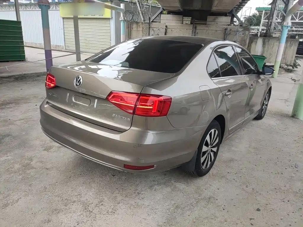 Volkswagen Sagitar — миниатюра 7