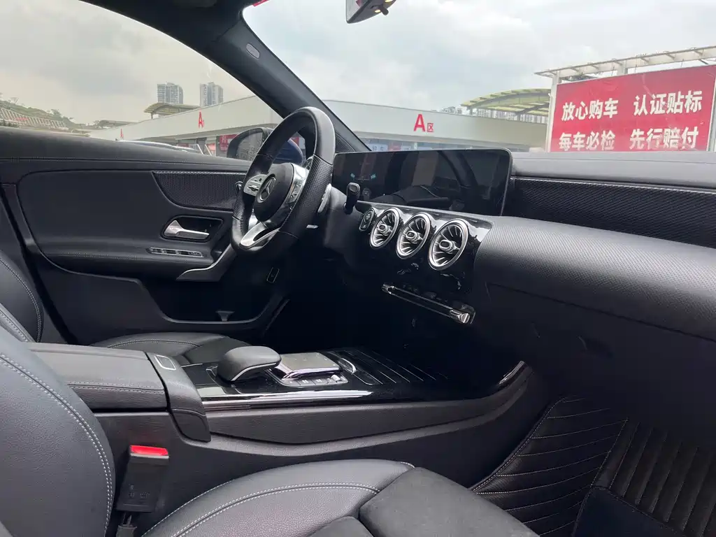 Mercedes-Benz A-Class — миниатюра 10