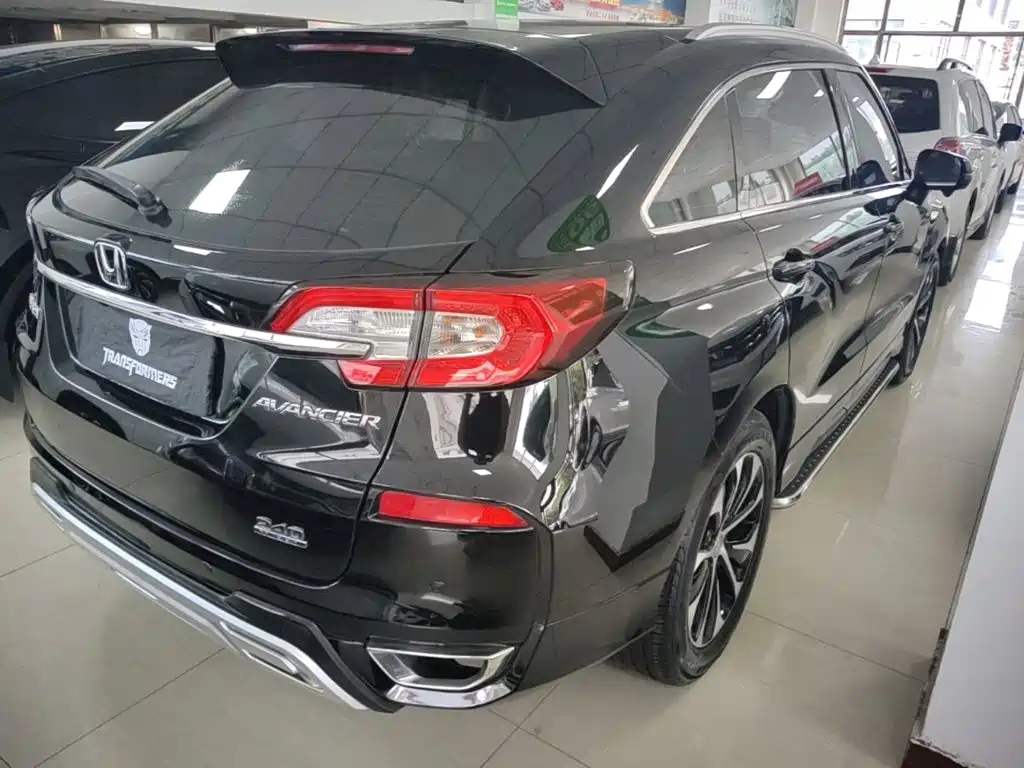 Honda Avancier — миниатюра 7