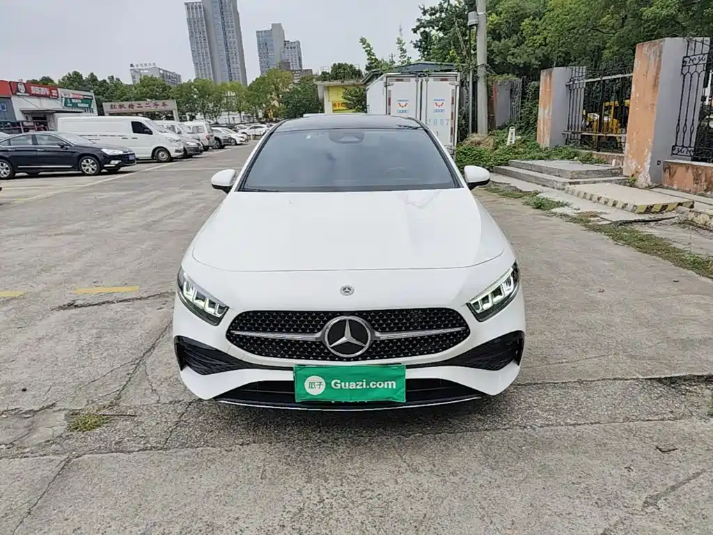 Mercedes-Benz A-Class — миниатюра 3