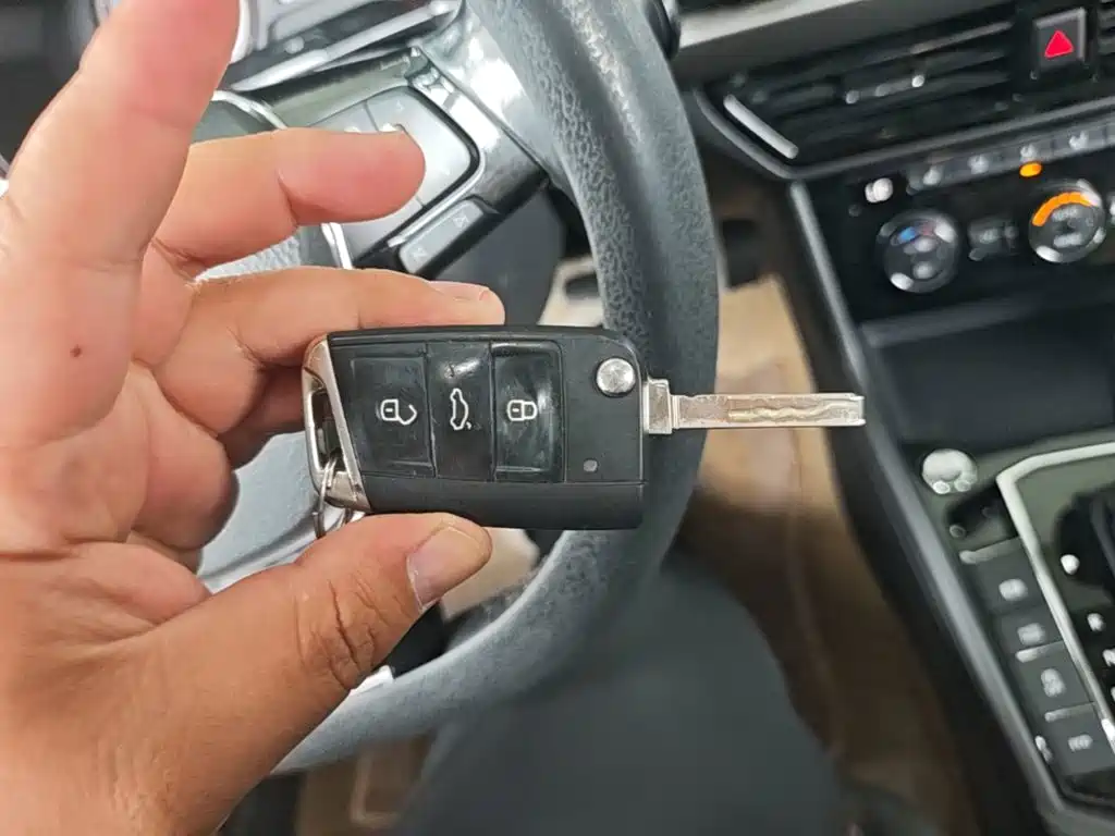Volkswagen Lavida — миниатюра 9