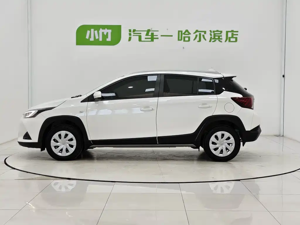 Toyota Yaris L — миниатюра 4