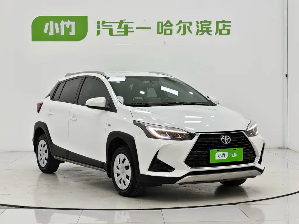 Toyota Yaris L — миниатюра 3