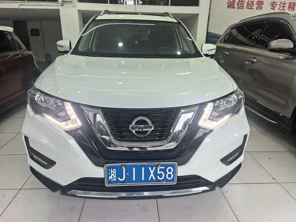 Nissan X-Trail — миниатюра 2