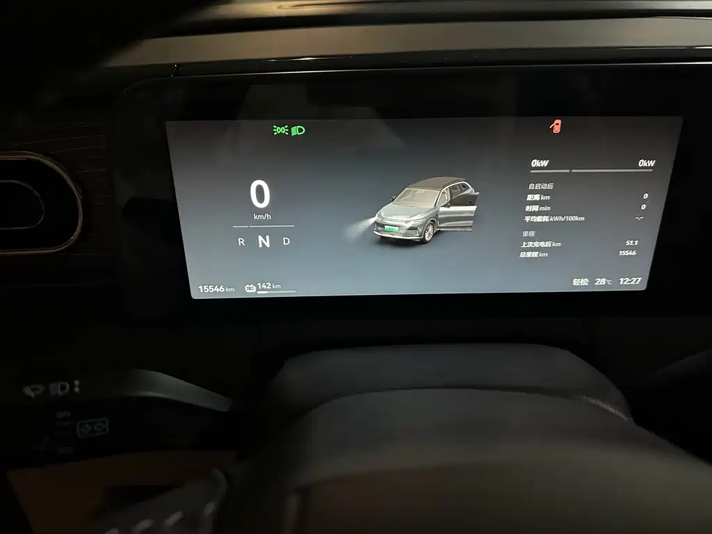 Leapmotor Leapmotor C11 — миниатюра 6