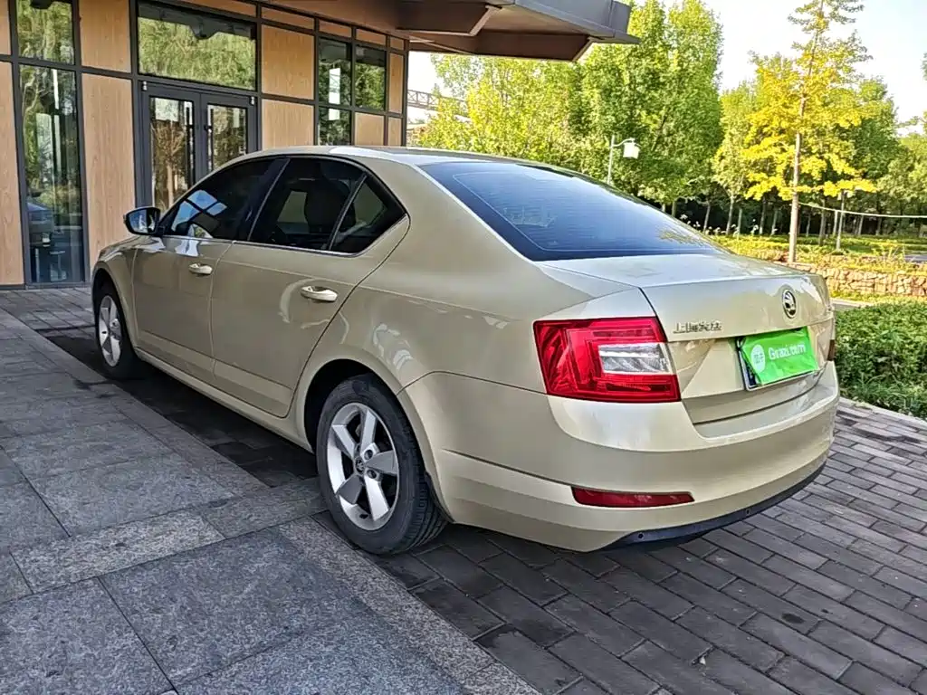 Skoda Octavia — миниатюра 5