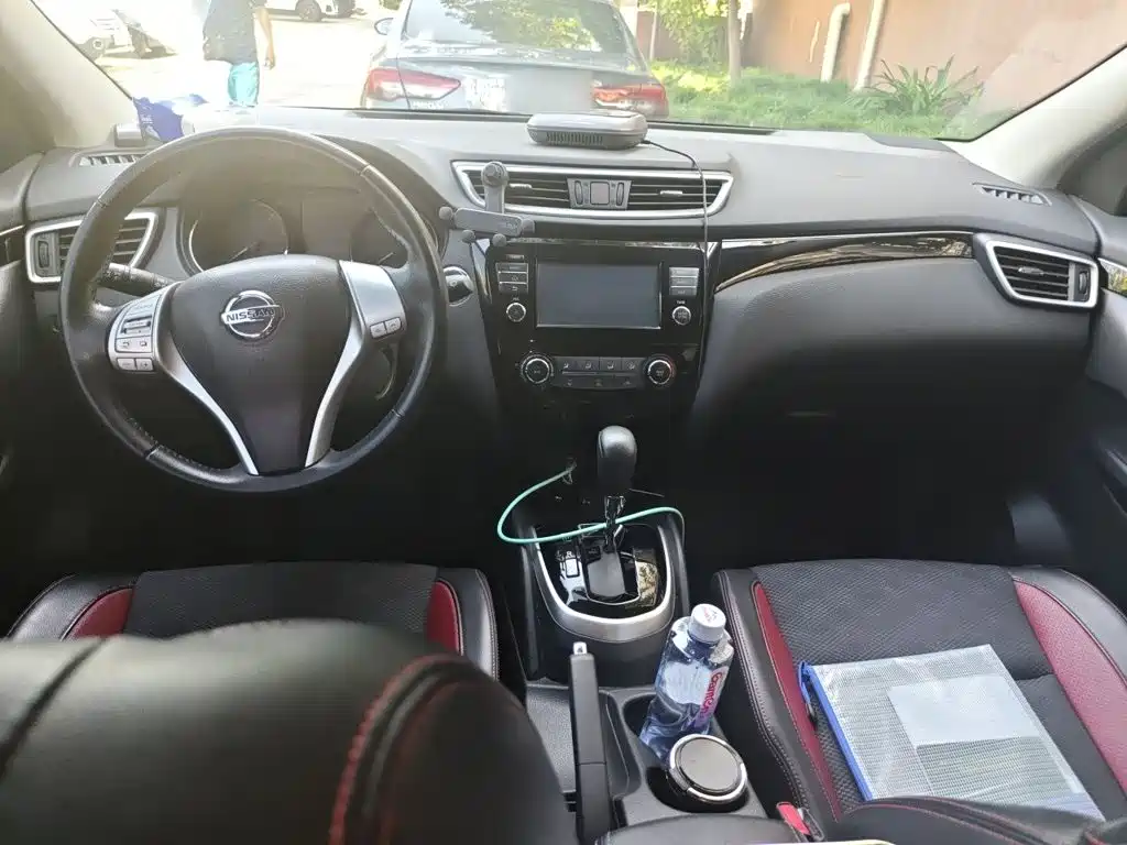 Nissan Qashqai — миниатюра 6